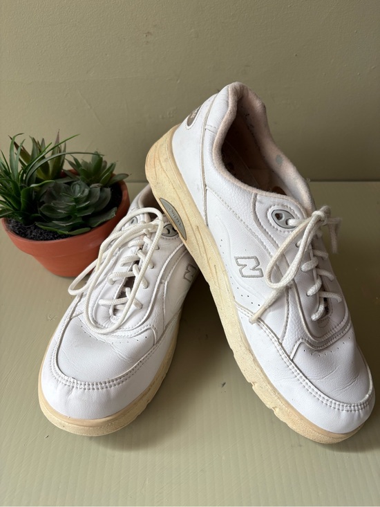 New Balance Shoes - New Balance Women’s White  Sneakers cream sole  Sz 7